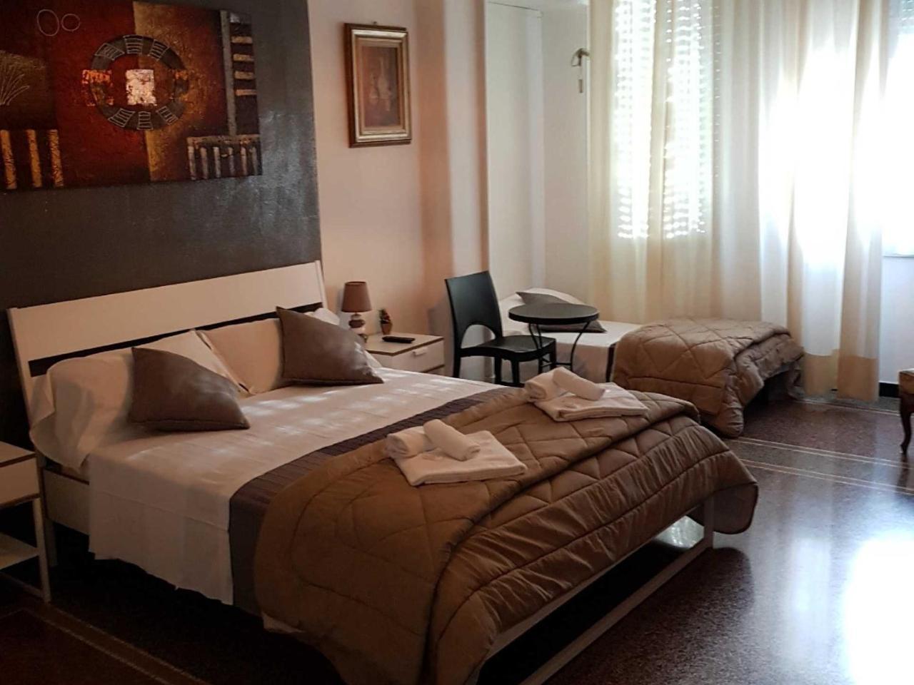 Central Rooms Γένοβα Εξωτερικό φωτογραφία