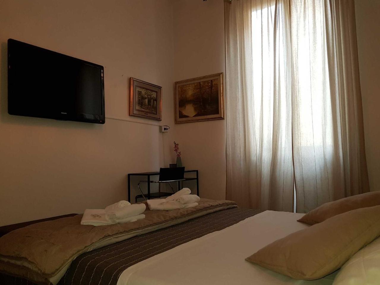 Central Rooms Γένοβα Εξωτερικό φωτογραφία